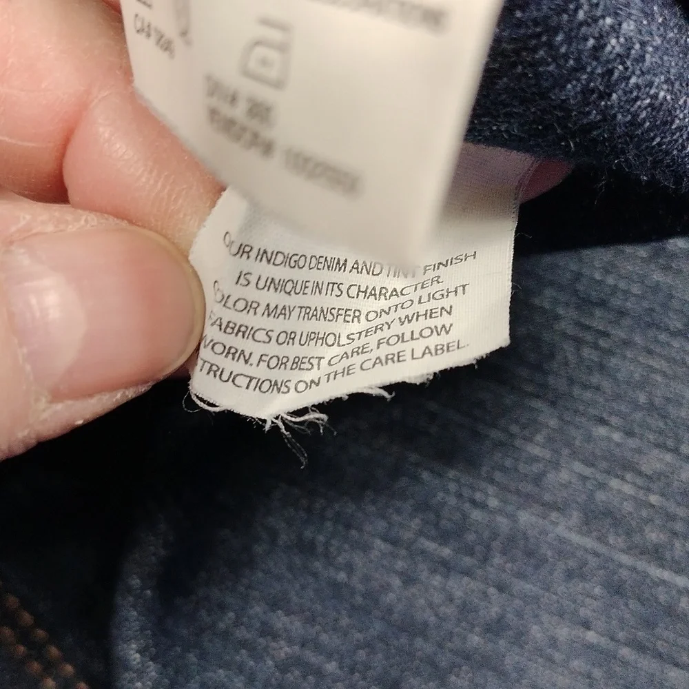 Gloria Vanderbilt women's shorts size 24W - Picture 5 of 14